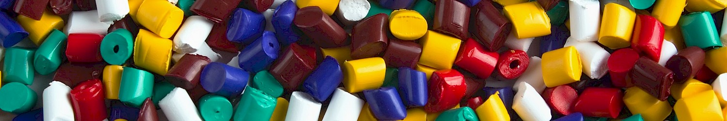 Specialties for plastic compounds